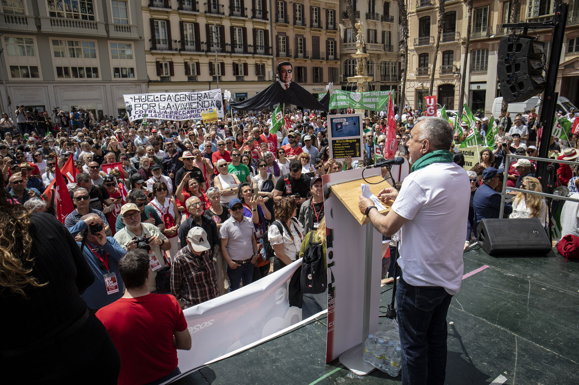 14. Pepe Álvarez, secretario general de UGT, durante el acto en el Primero de Mayo. 