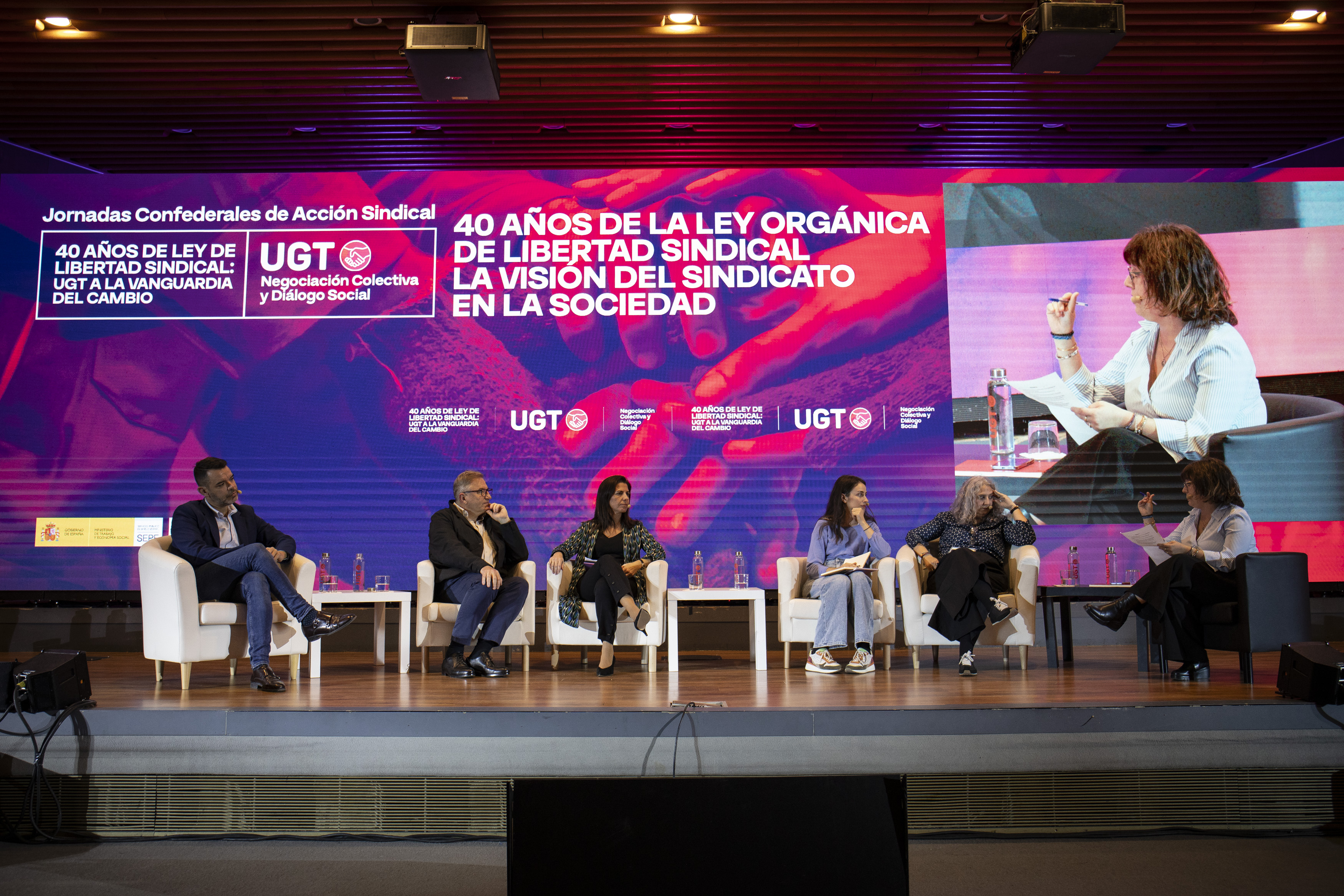 Mesa '40 años de Ley de Libertad sindical. La visión del sindicato en la sociedad'
