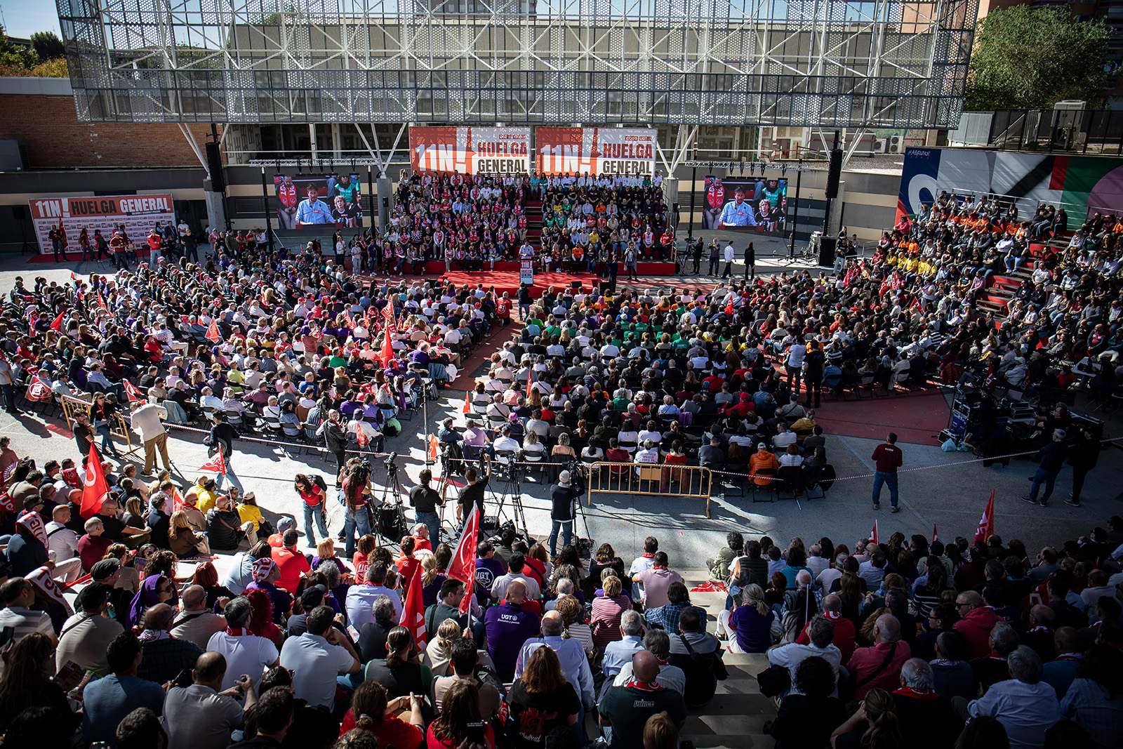12. Vista general de la asamblea.