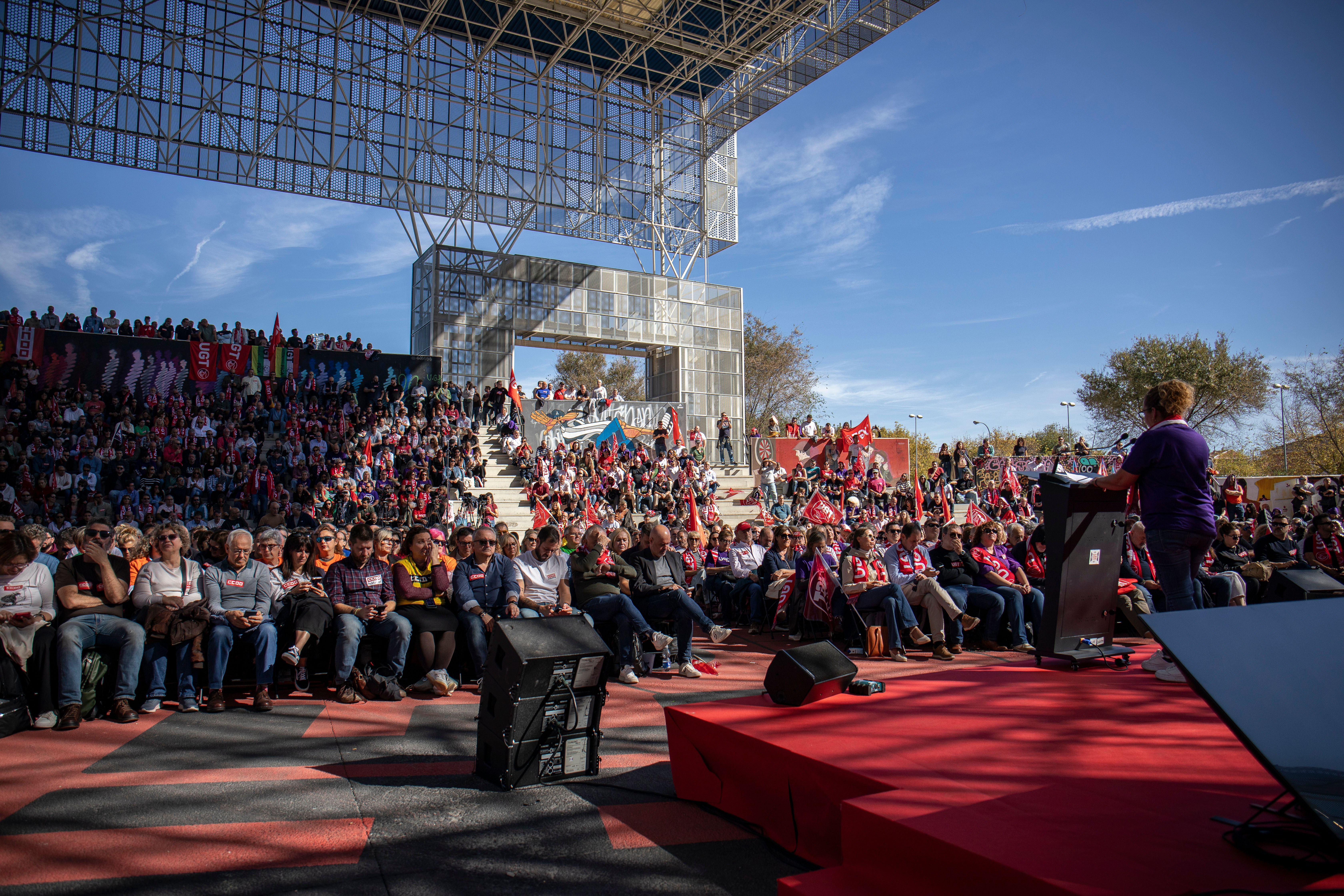 13. Vista general de la asamblea.