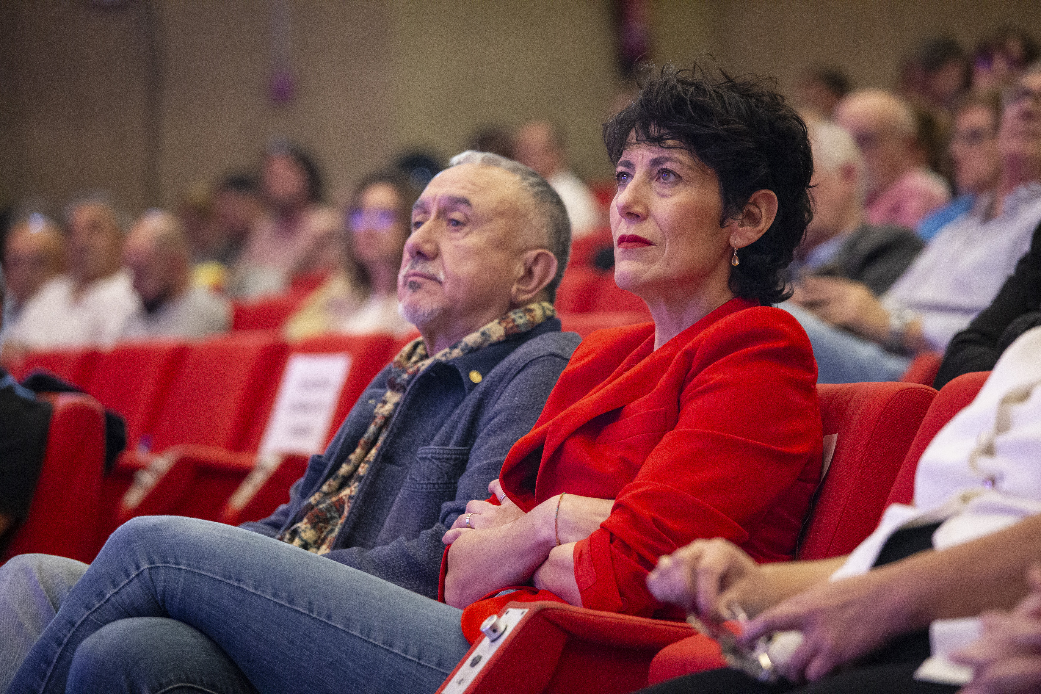El secretario general de UGT Pepe Álvarez y la ministra Elma Saiz