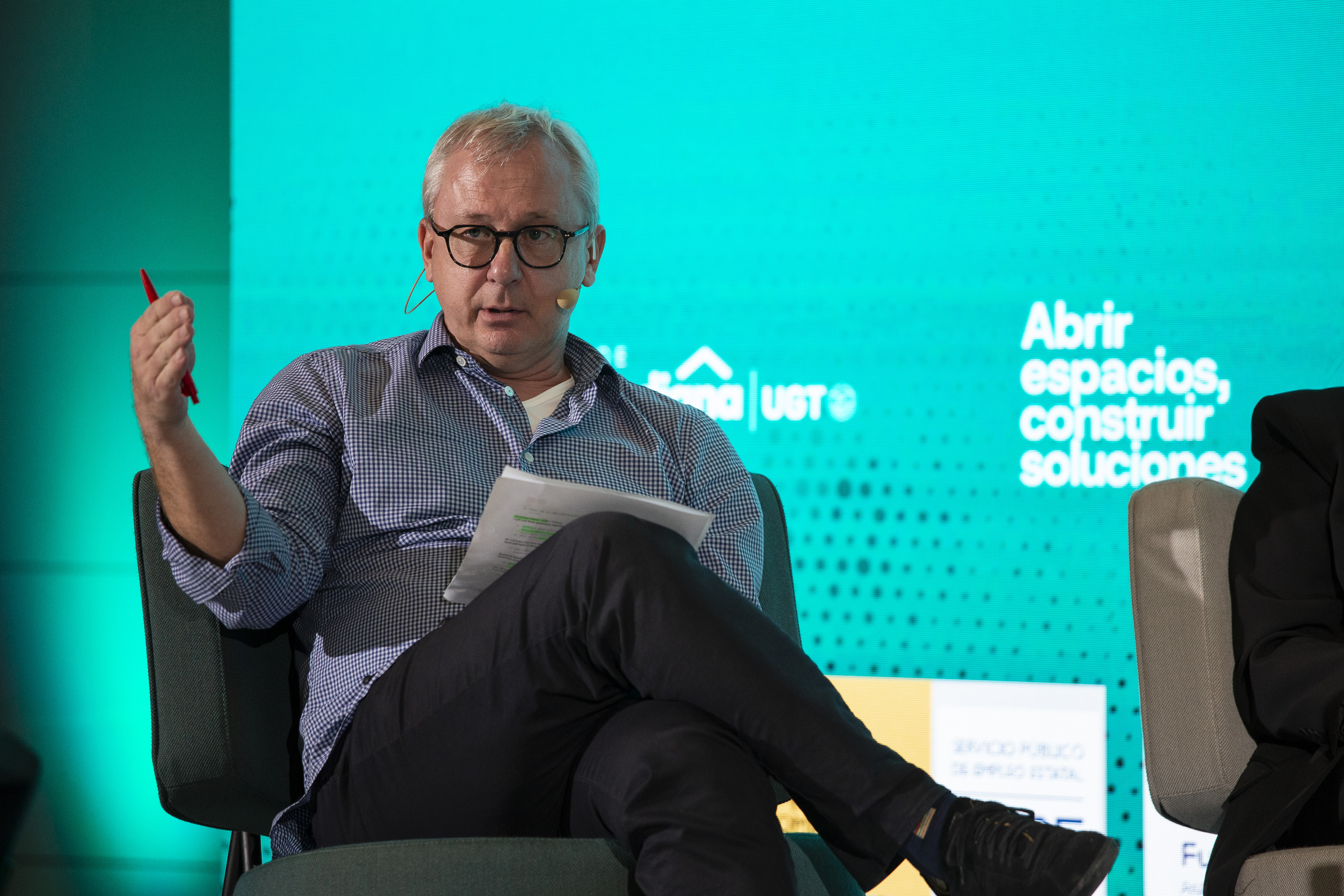 Christian Fölzer, jefe del Departamento Internacional de GBH, el sindicato de trabajadores de la madera y la construcción de Austria