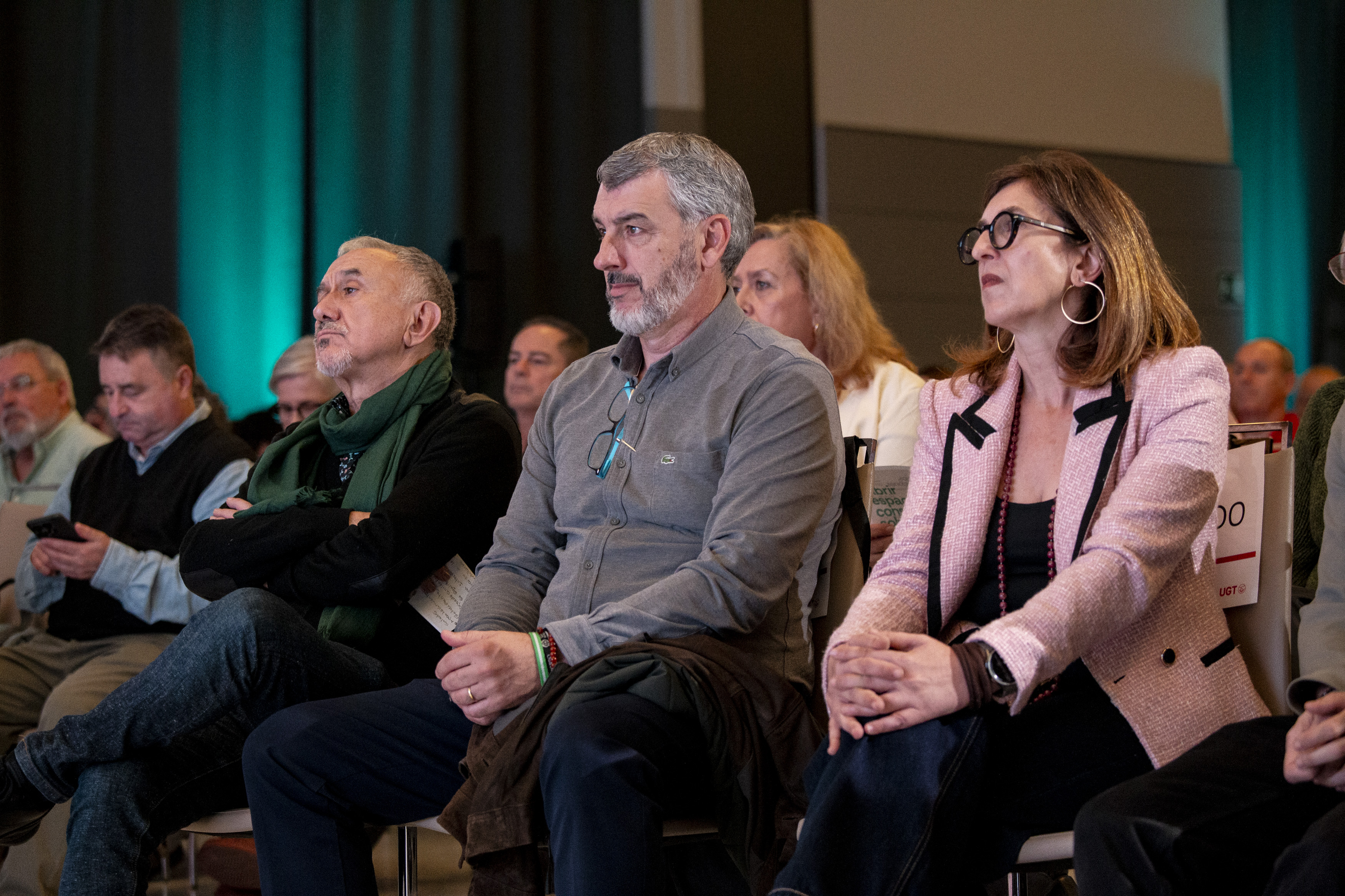 El secretario general de UGT Pepe Álvarez, el secretario general de UGT Andalucía Óskar Martín y la vicesecrtaria general de UGT Lola Navarro