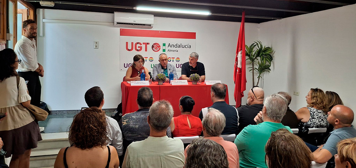 Pepe Álvarez en la sede de UJP-UGT